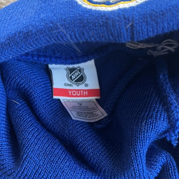 Sabres Winter Hat - Picture 3 of 3